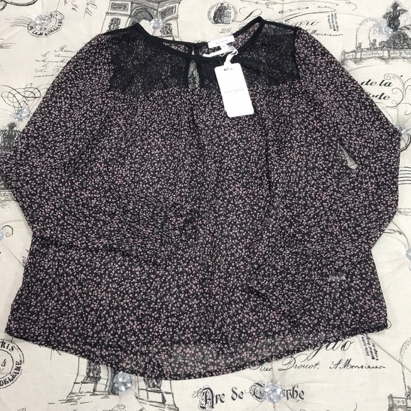 Pleione Lace Trim Chiffon Blouse - Picture 2 of 4